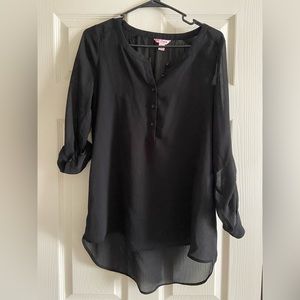 Women’s Candie’s black Medium top